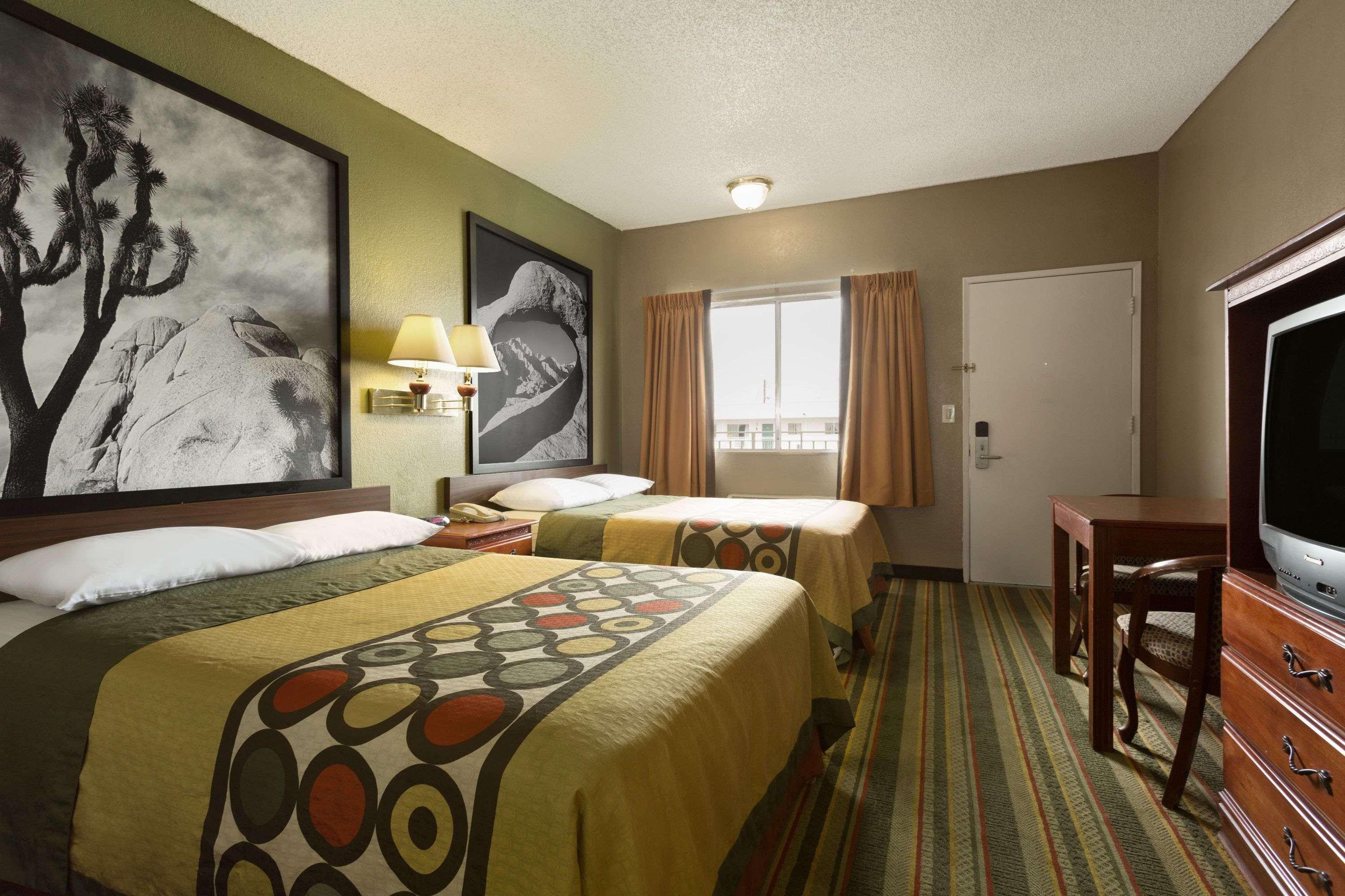 Super 8 By Wyndham Ridgecrest Μοτέλ Εξωτερικό φωτογραφία