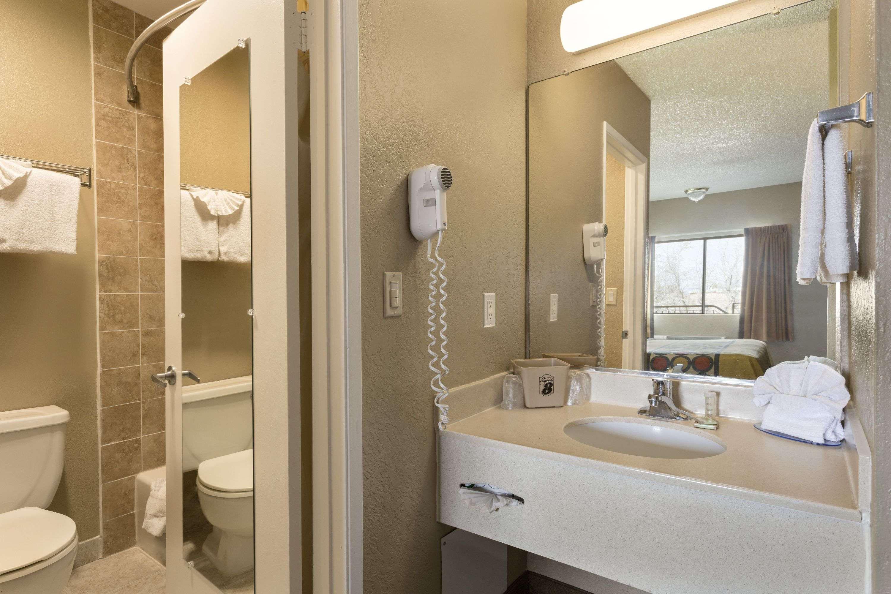 Super 8 By Wyndham Ridgecrest Μοτέλ Εξωτερικό φωτογραφία