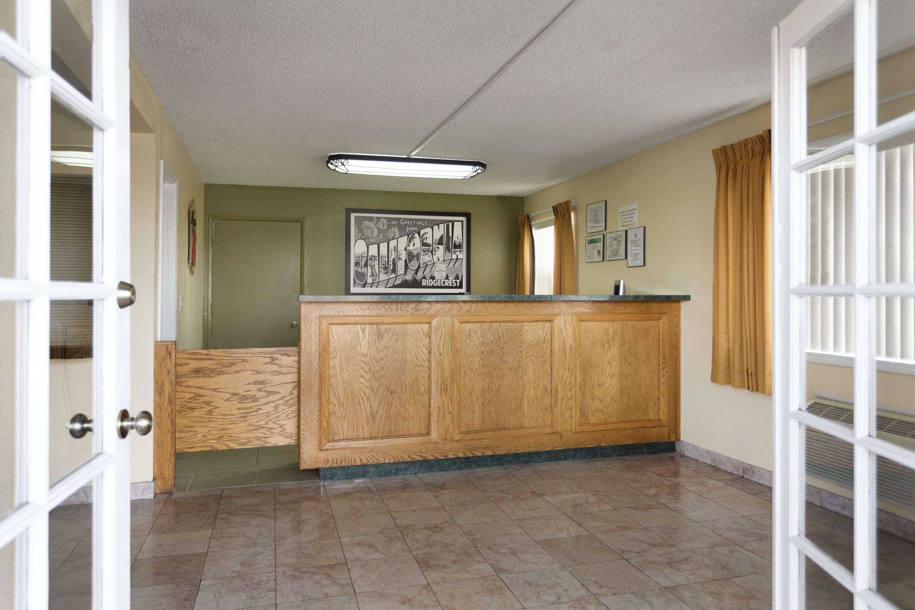 Super 8 By Wyndham Ridgecrest Μοτέλ Εξωτερικό φωτογραφία