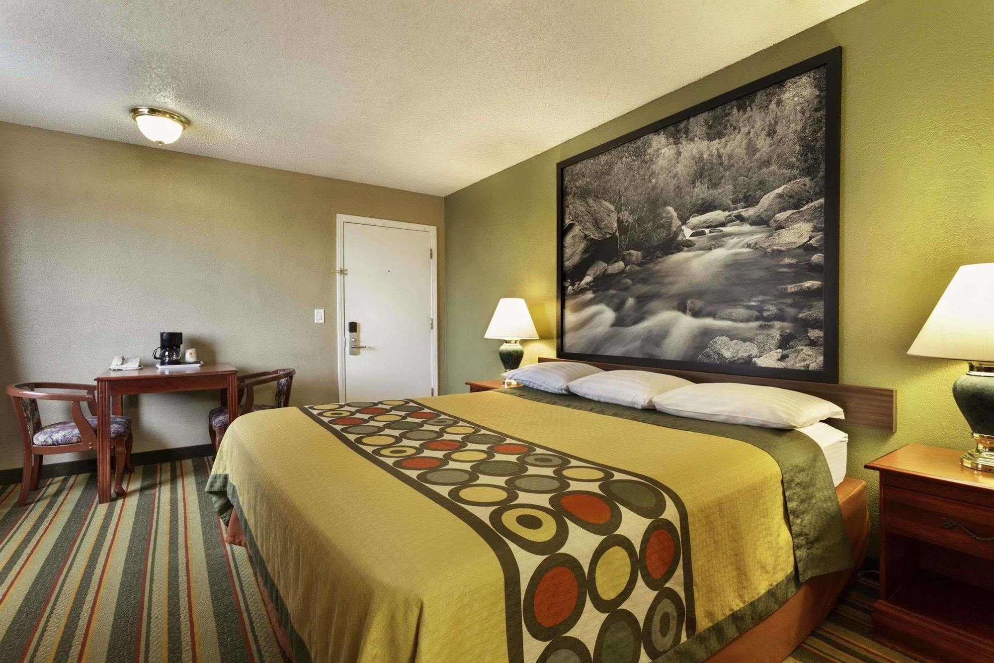 Super 8 By Wyndham Ridgecrest Μοτέλ Εξωτερικό φωτογραφία